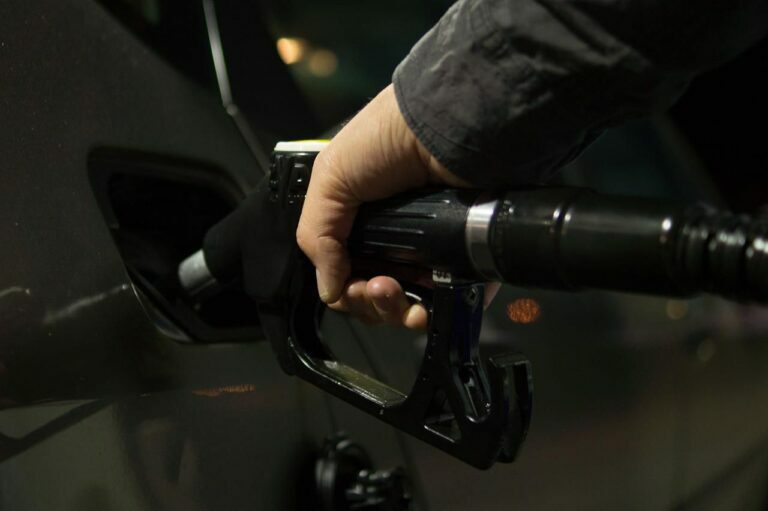 come risparmiare con il carburante