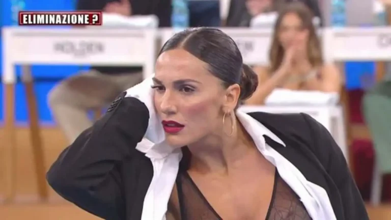 elena d'amario stipendio e cachet